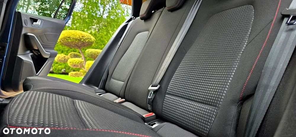 Ford Focus 1.5 EcoBoost ST-Line - 17
