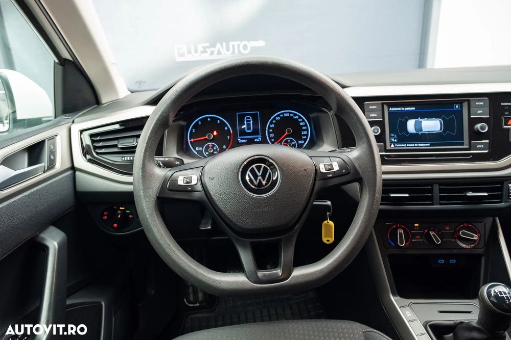 Volkswagen Polo - 13