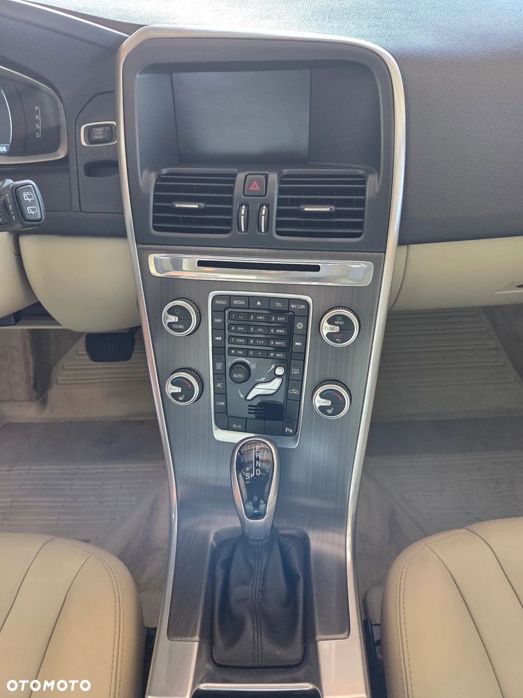 Volvo XC 60 T6 AWD Summum - 23