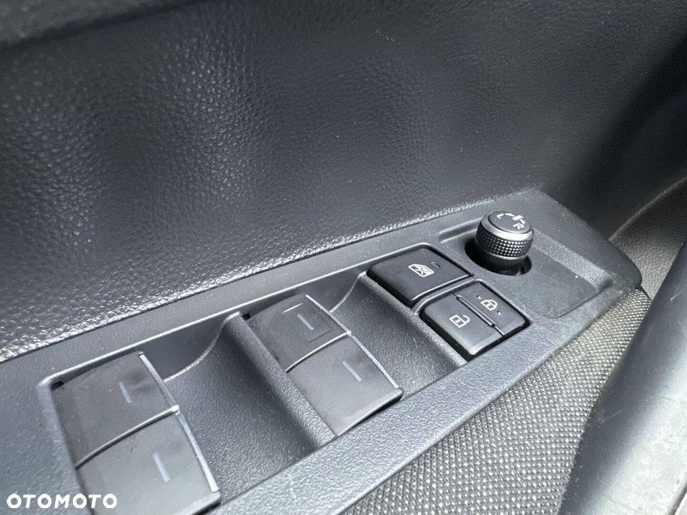 Toyota Corolla 1.8 Hybrid Comfort - 21