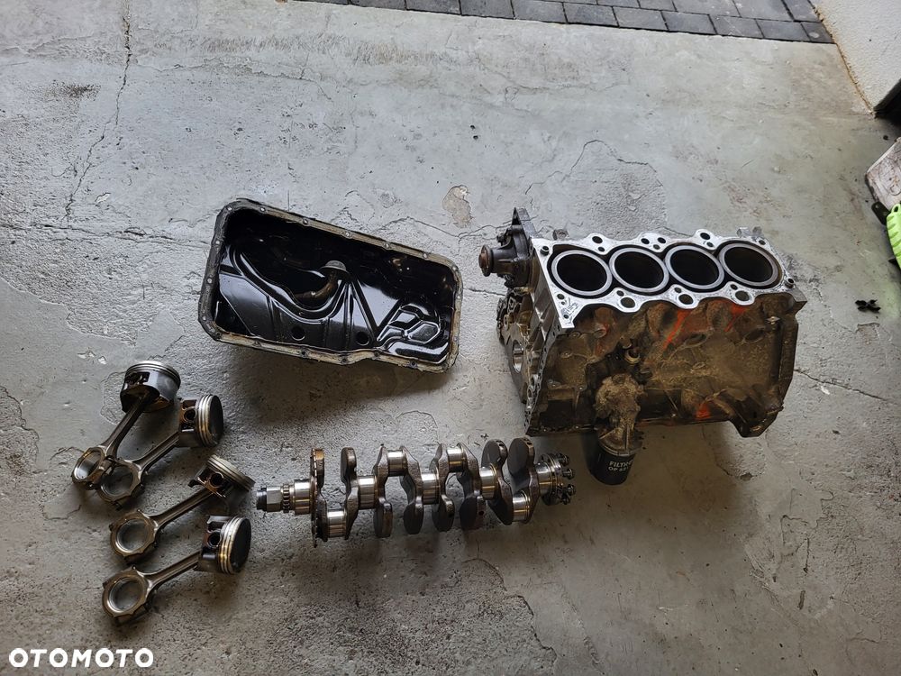 blok wal korbowod tłok suzuki m16a sx4 grand vitara fiat sedici inne czesci silnika