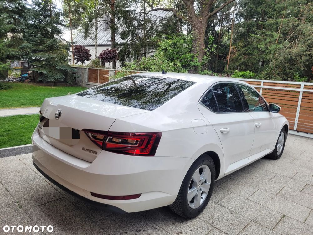 Skoda Superb 2.0 TDI Style - 5