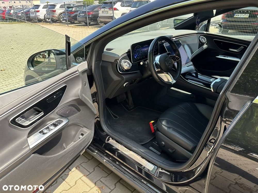 Mercedes-Benz EQE 350+ 90.5kWh - 11
