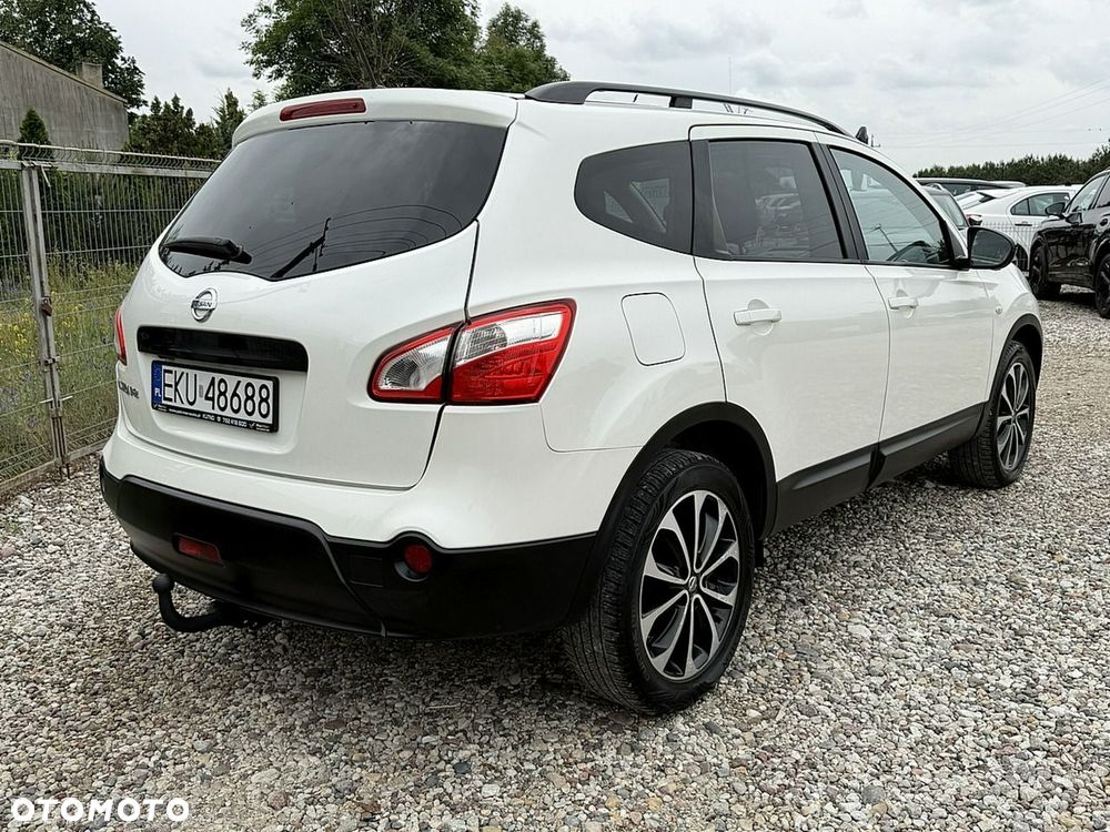 Nissan Qashqai+2 - 6