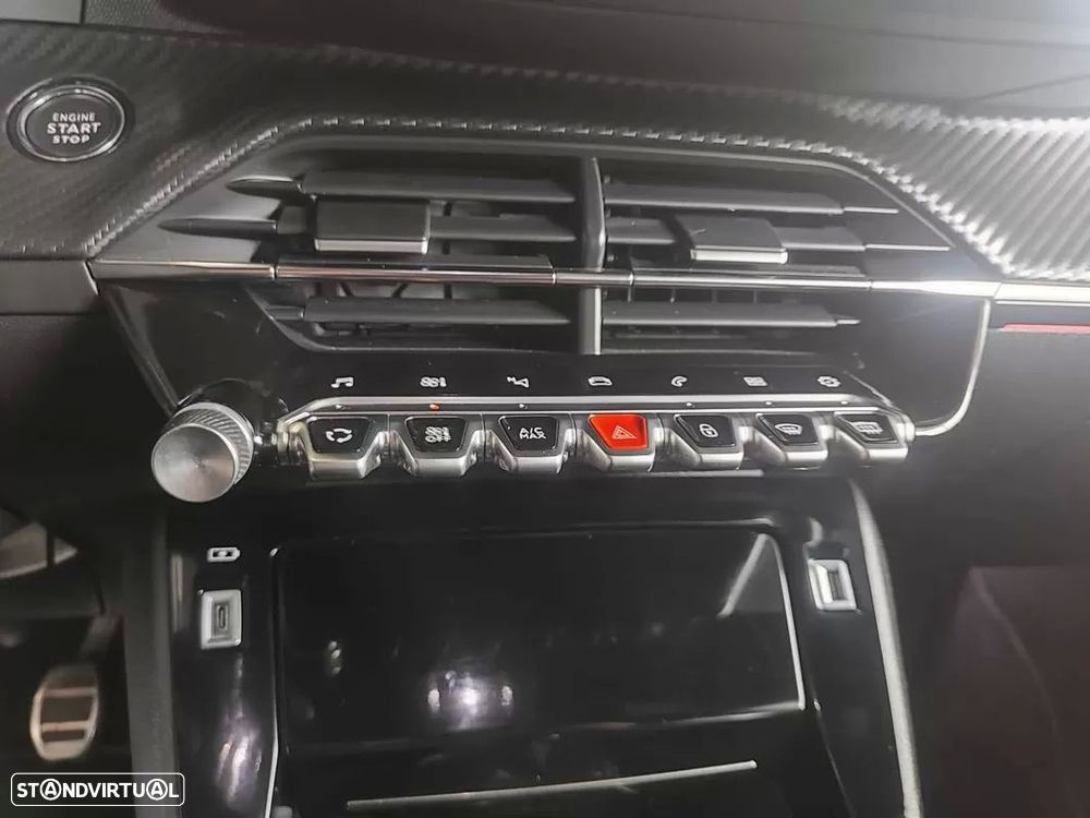 Peugeot 208 1.2 PureTech GT Line - 33