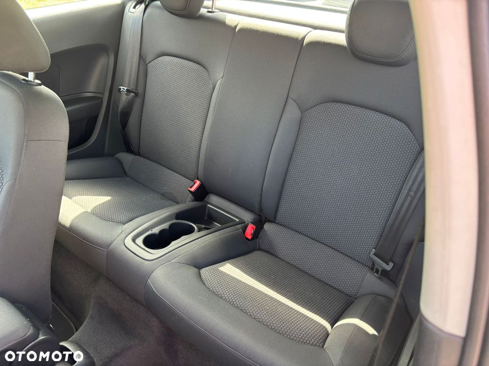 Audi A1 3-drzwiowe 1.2 TFSI admired - 6