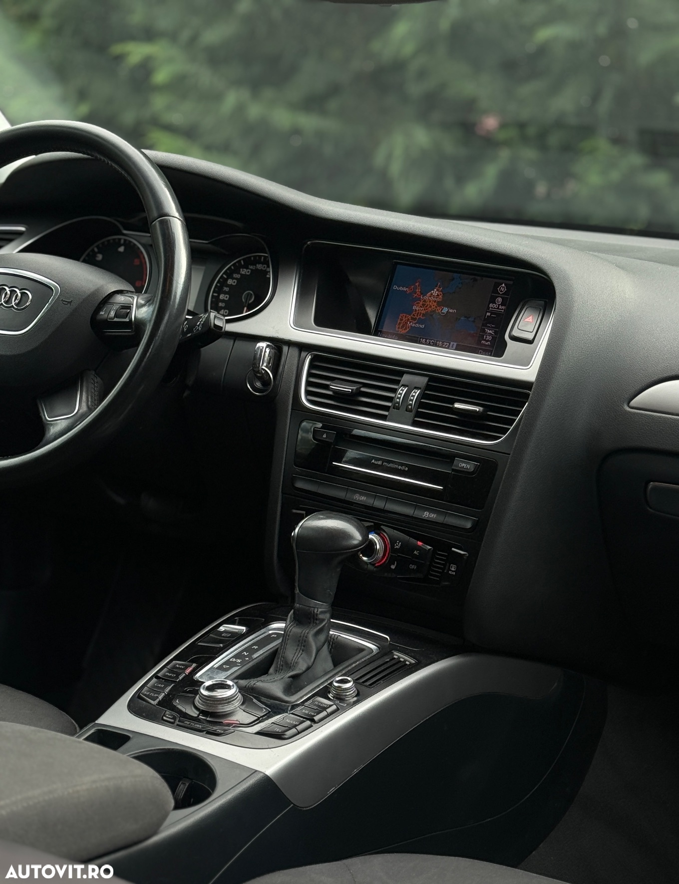 Audi A4 Avant 2.0 TDI Multitronic - 9