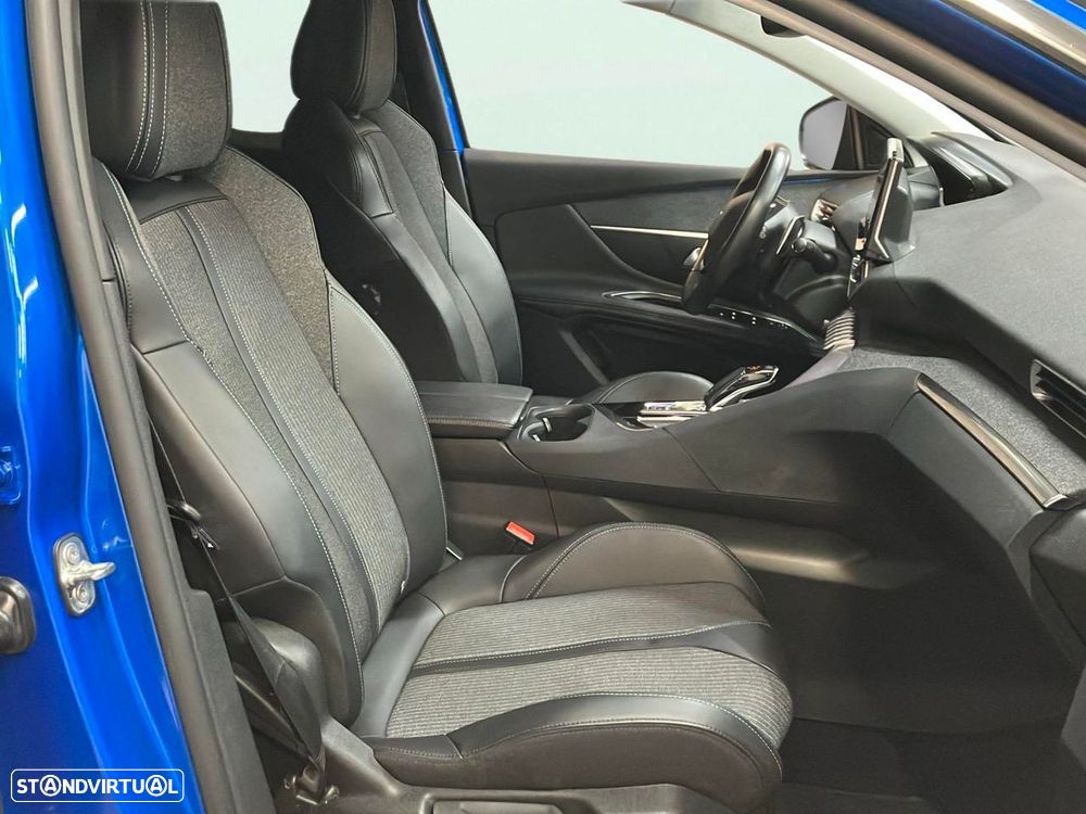 Peugeot 3008 1.2 PureTech Allure EAT8 - 15