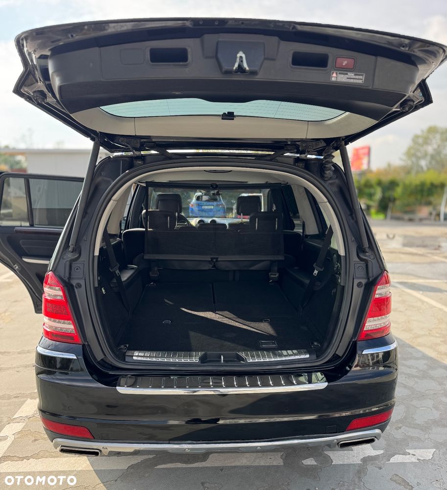 Mercedes-Benz GL - 8