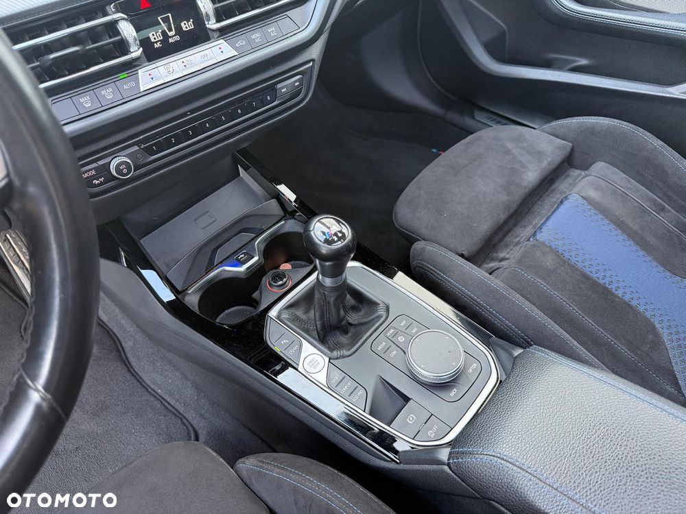BMW Seria 1 118d M Sport - 35