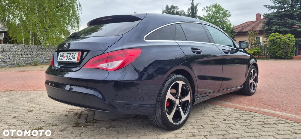 Mercedes-Benz CLA - 4
