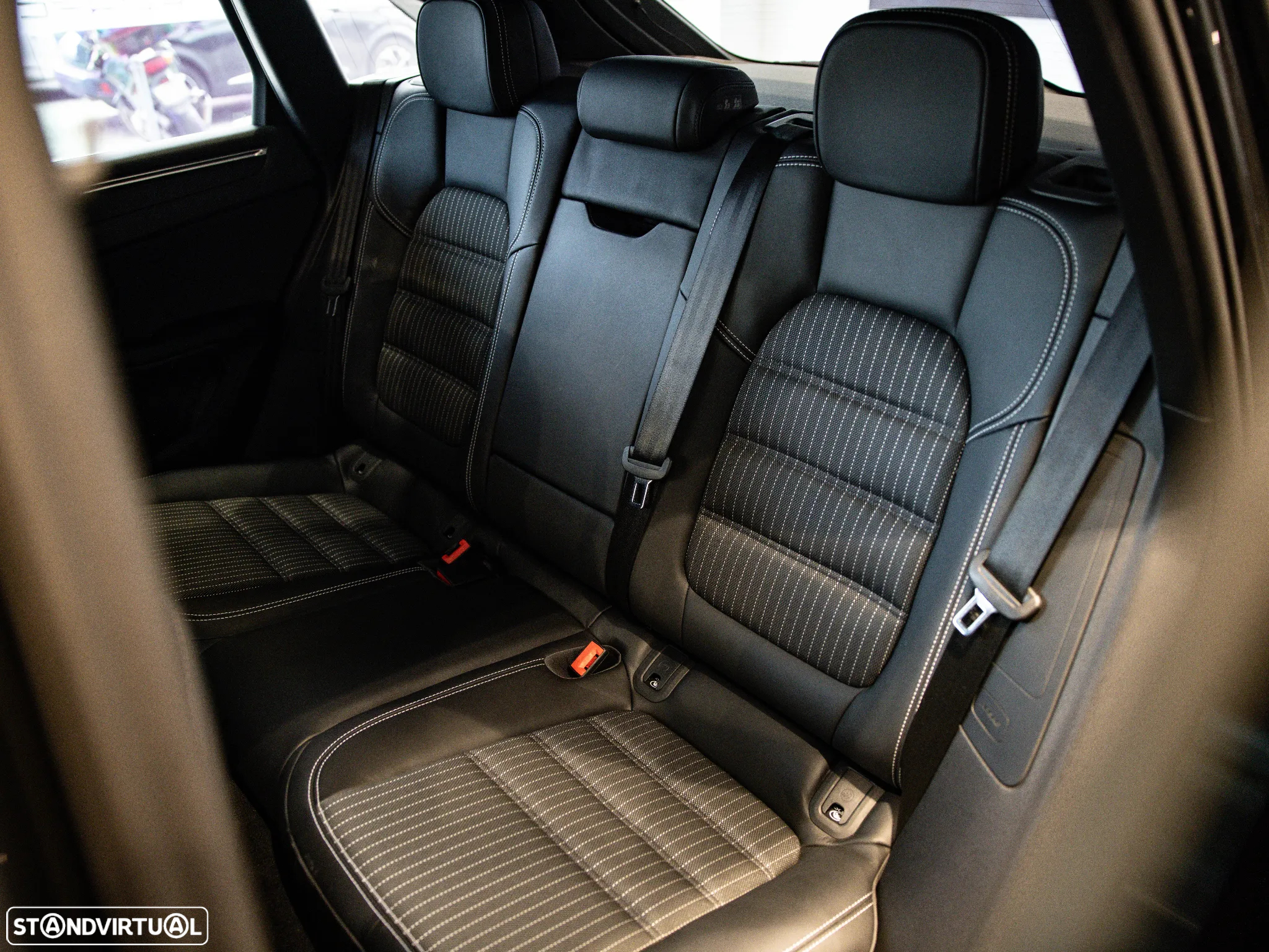 Porsche Macan T PDK - 28