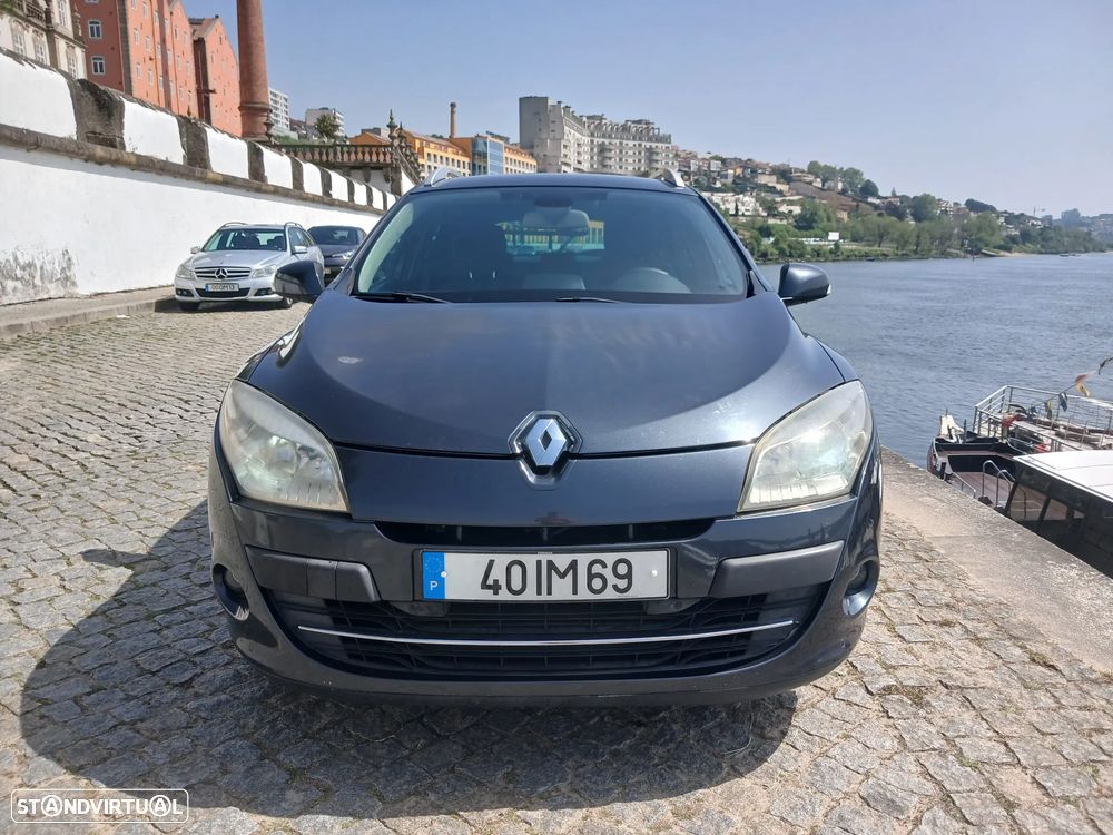 Renault Mégane Sport Tourer 1.5 dCi Dynamique S - 2