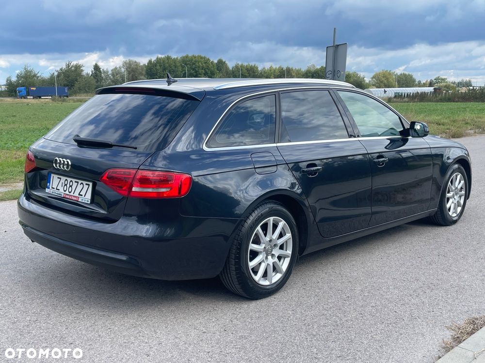 Audi A4 Avant 2.0 TDI ultra - 29