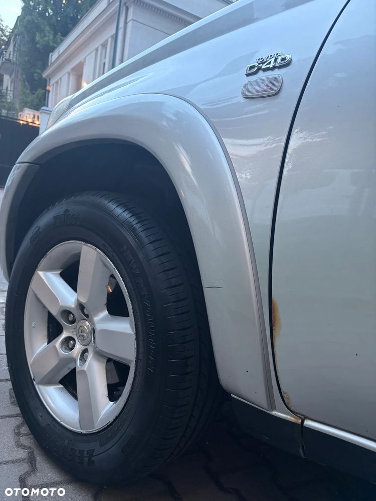 Toyota Rav4 2004 photo 5