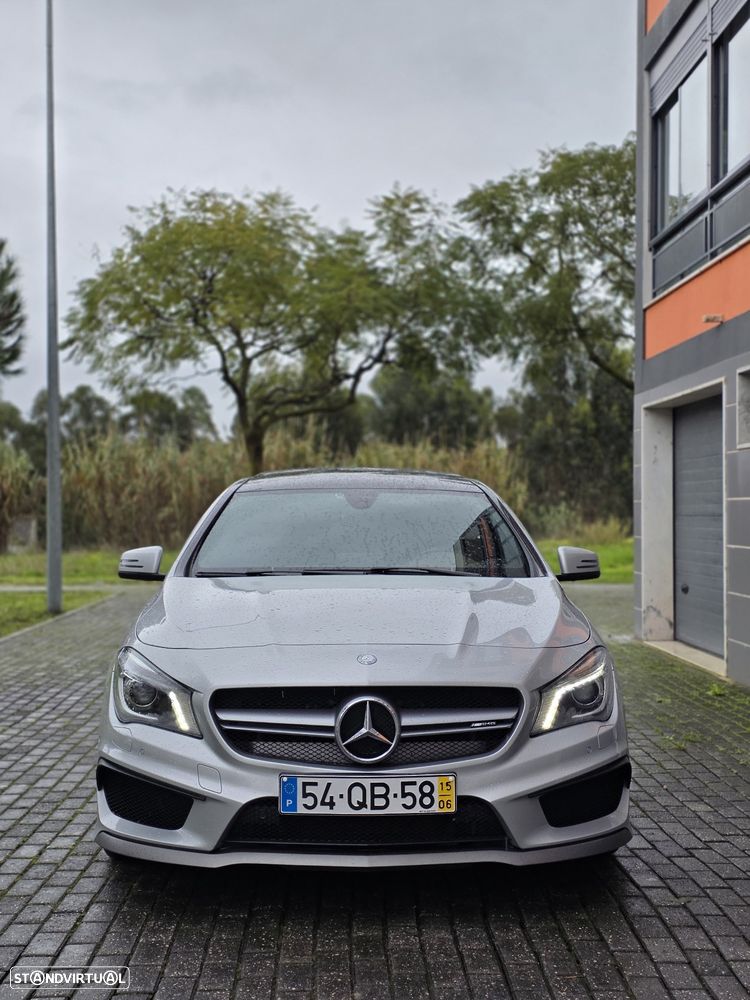 Mercedes-Benz CLA 45 AMG Shooting Brake 4-Matic - 3