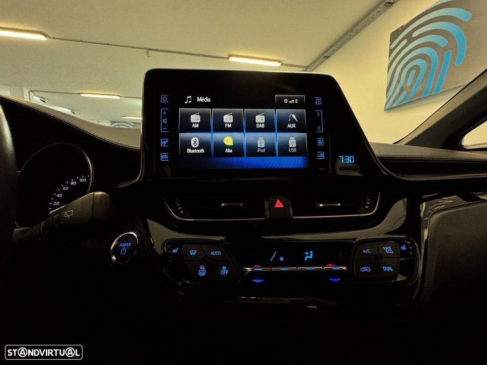 Toyota C-HR 1.8 Hybrid Comfort - 38
