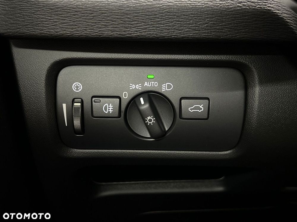 Volvo V40 - 29