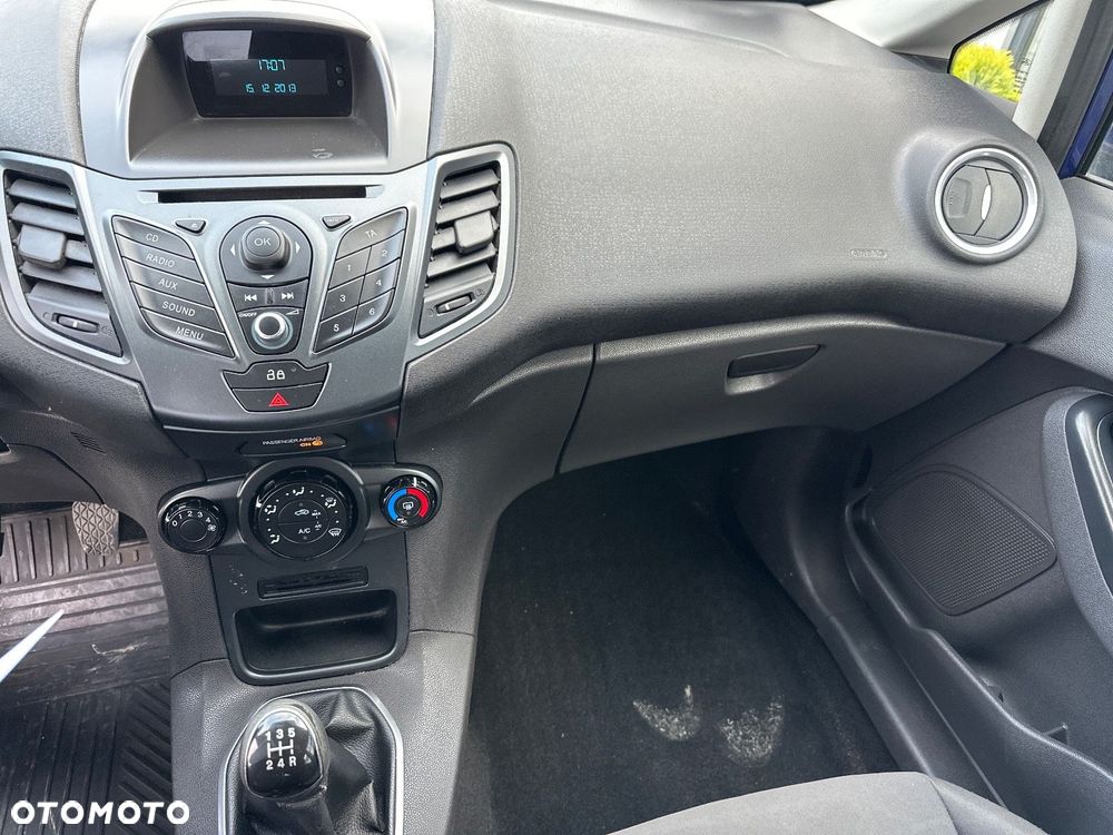 Ford Fiesta 1.5 TDCi Silver X - 11