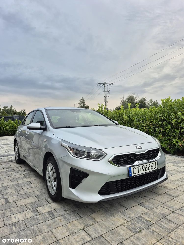 Kia Ceed 1.6 CRDi SCR L - 3