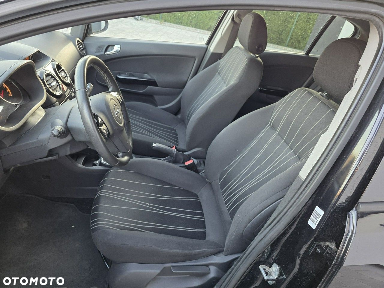 Opel Corsa 1.4 16V Edition 111 Jahre - 10