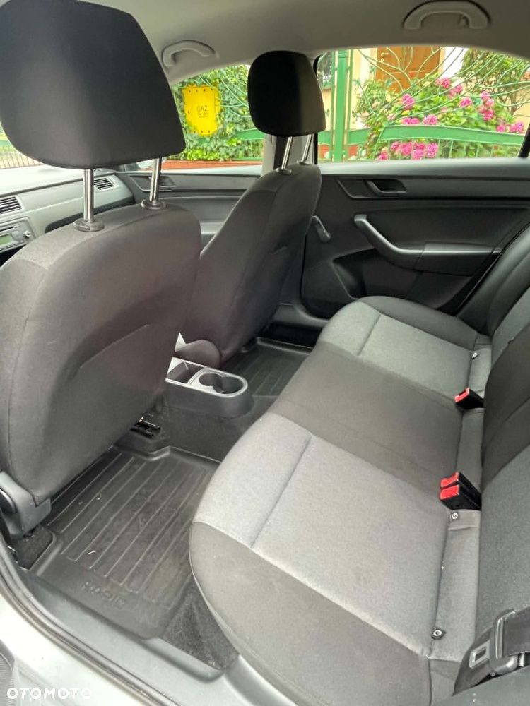 Skoda RAPID 1.6 TDI DPF Active - 11