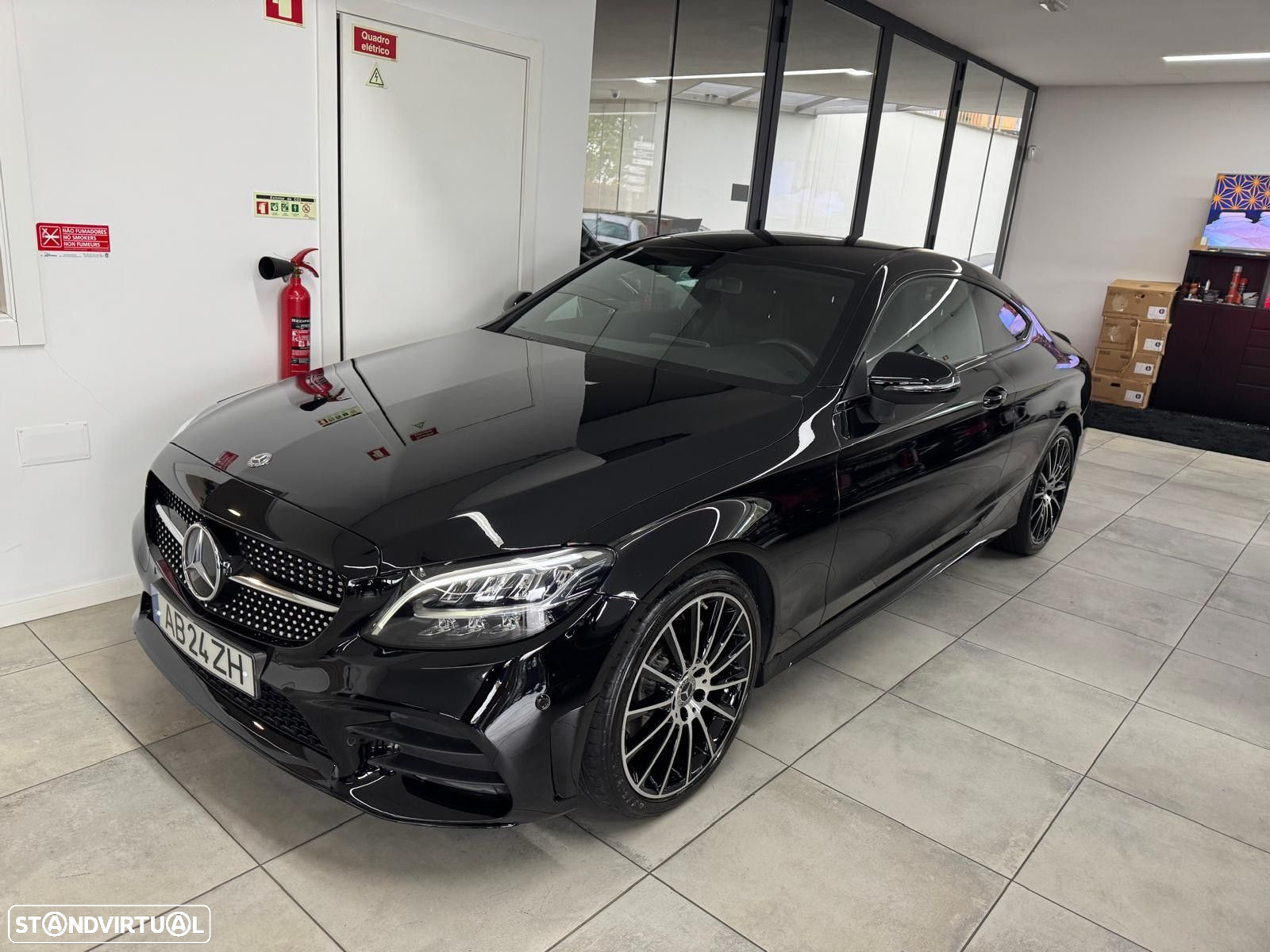 Mercedes-Benz C 220 d AMG Line - 2