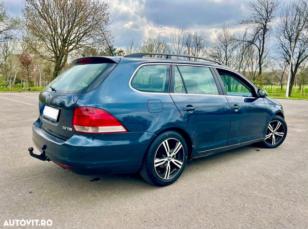 Volkswagen Golf 2.0 TDI Comfortline DSG - 7