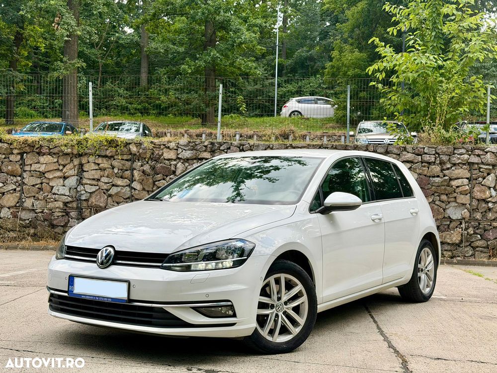 VOLKSWAGEN Golf 2017