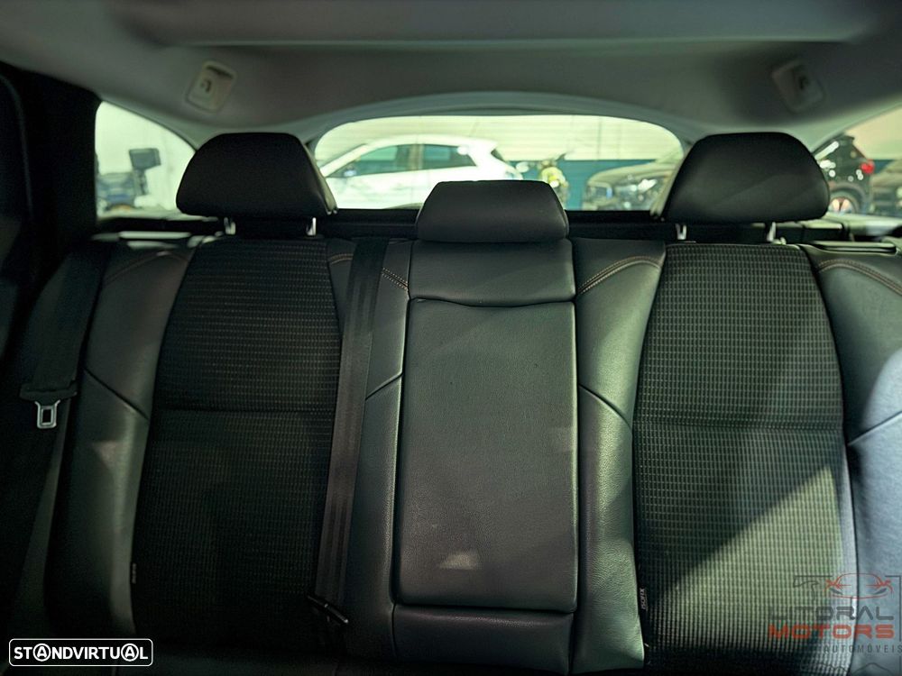 Peugeot 508 RXH 2.0 HDi Hybrid4 2-Tronic - 37