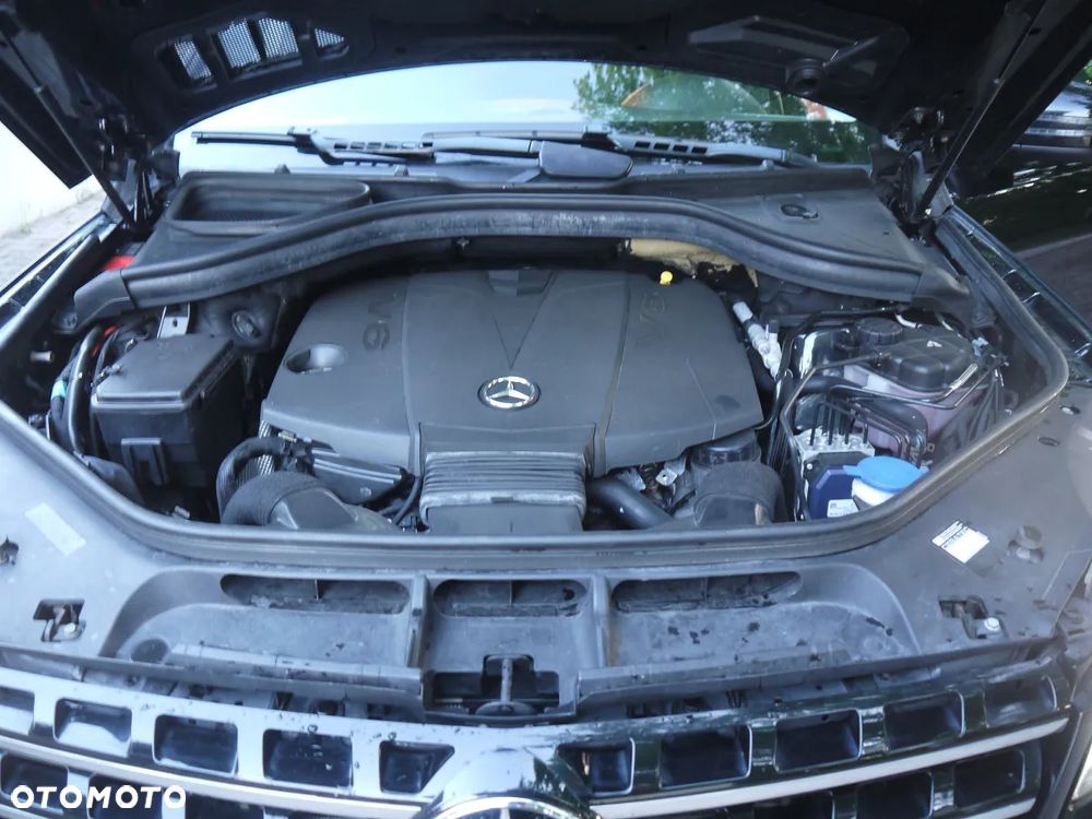 Mercedes-Benz ML 350 BlueTEC 4MATIC 7G-TRONIC Edition 1 - 28