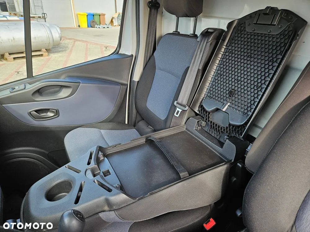 Opel Vivaro L2H2 - 9