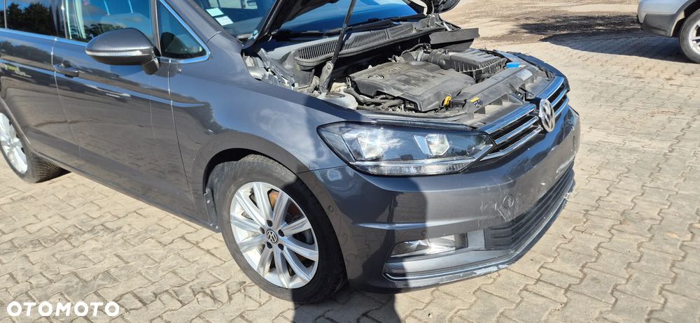 Volkswagen Touran 2.0 TDI BMT Comfortline DSG - 17