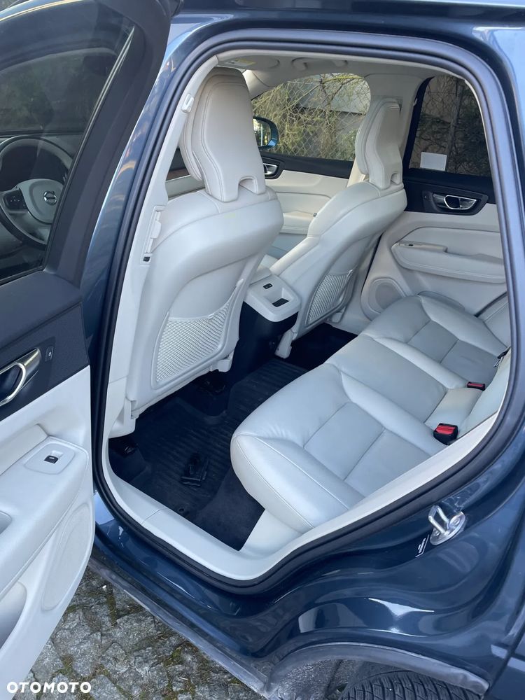 Volvo XC 60 B5 B AWD Geartronic Inscription - 3