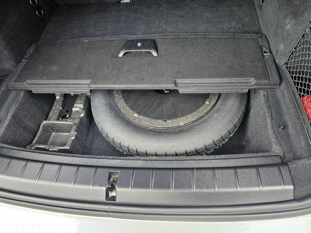 BMW X1 sDrive18d Sport Line sport - 27
