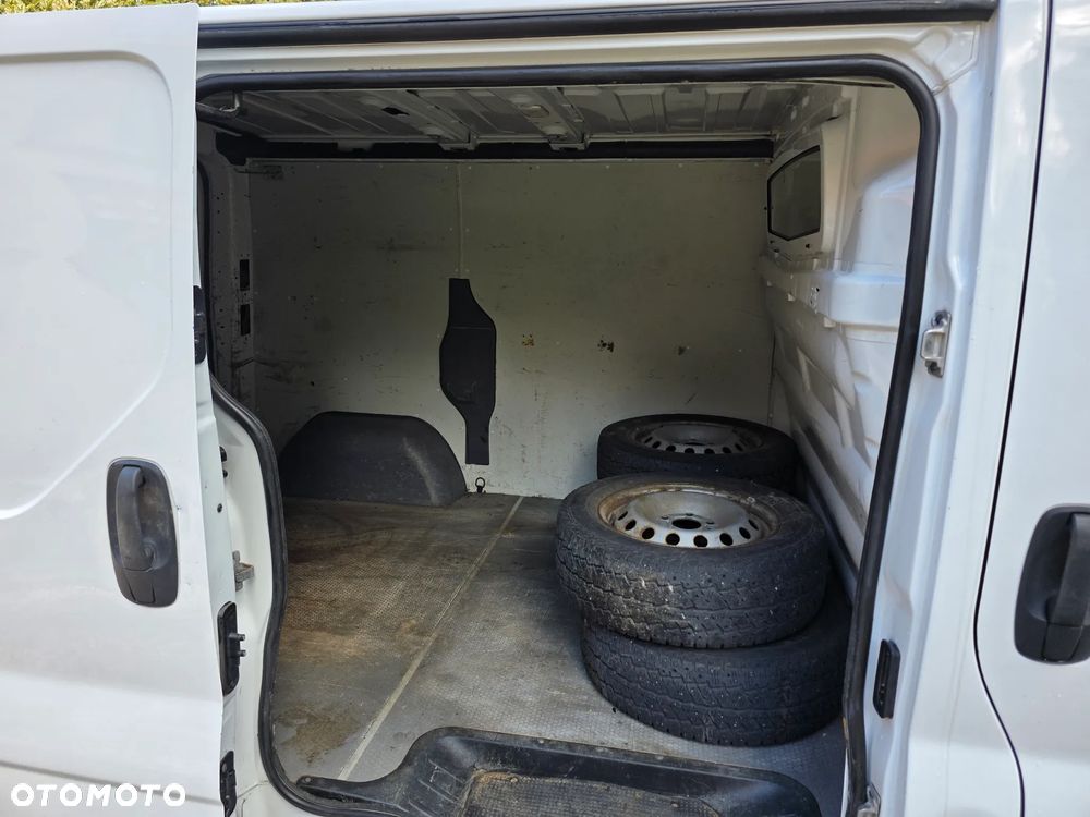 Renault trafic - 15
