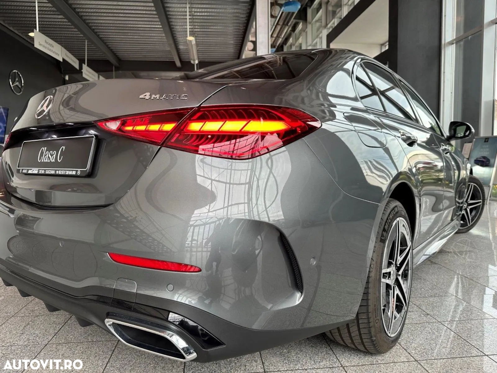 Mercedes-Benz C 300 e 4Matic 9G-TRONIC AMG Line Advanced - 26