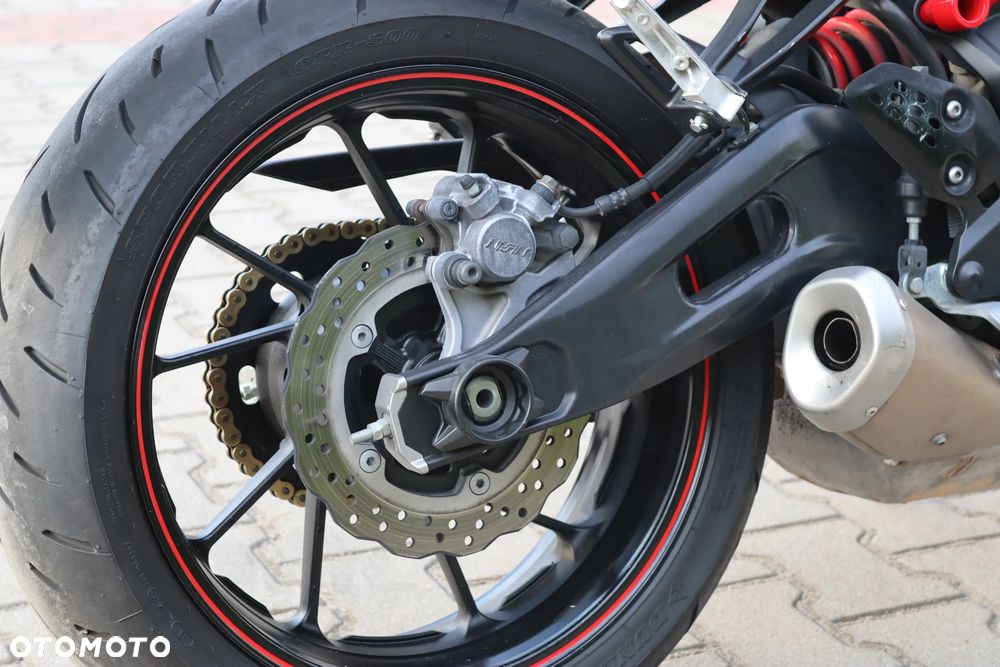 Yamaha MT - 14
