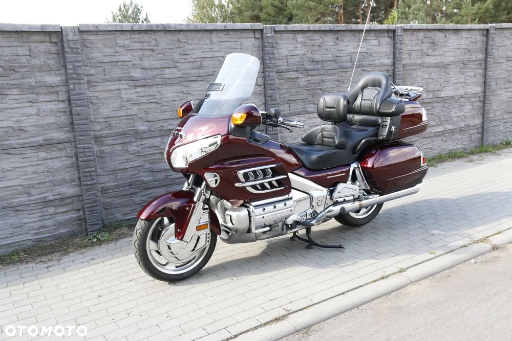 Honda GL - 5
