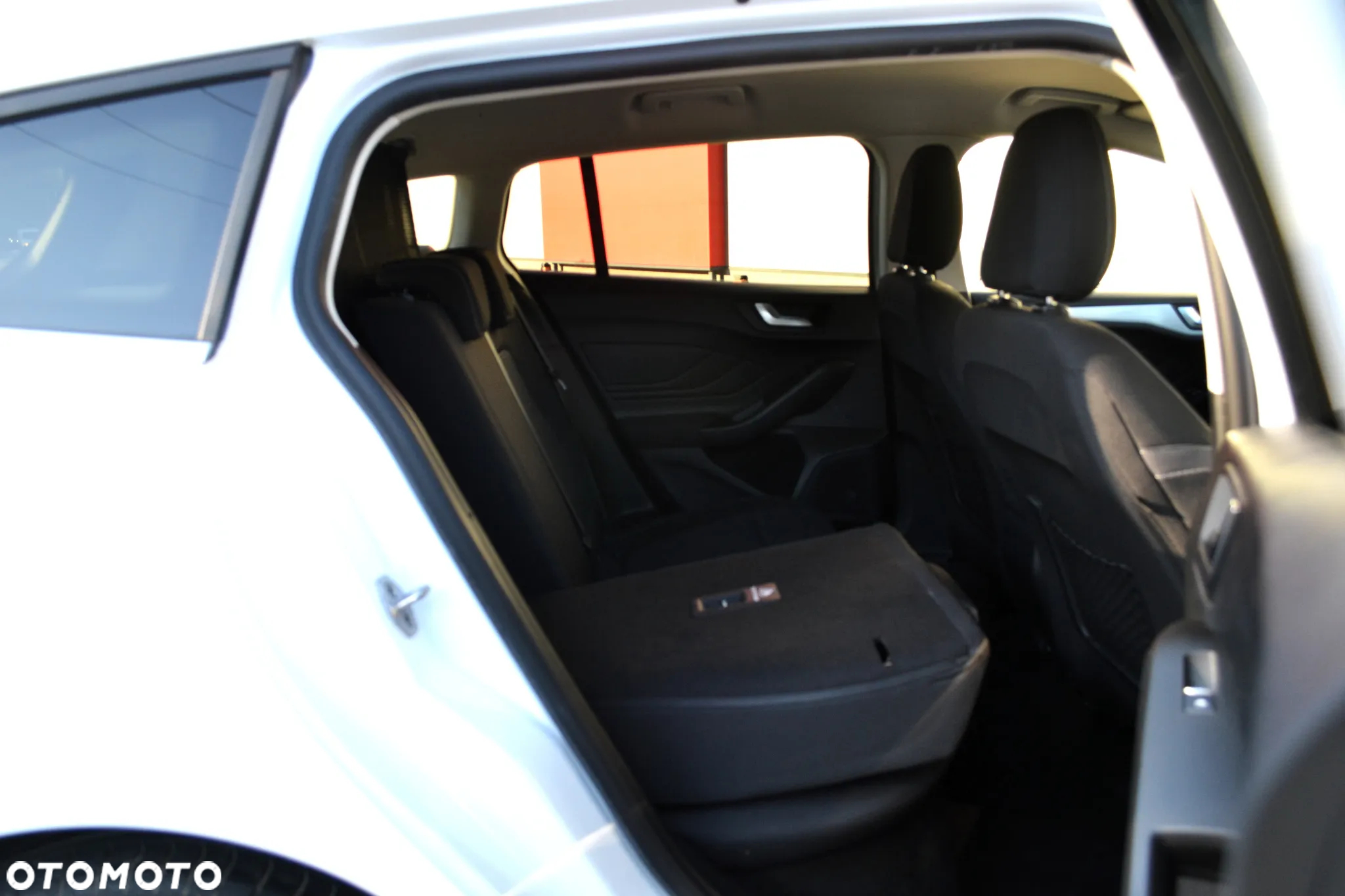 Ford Focus 2.0 EcoBlue Titanium X - 13