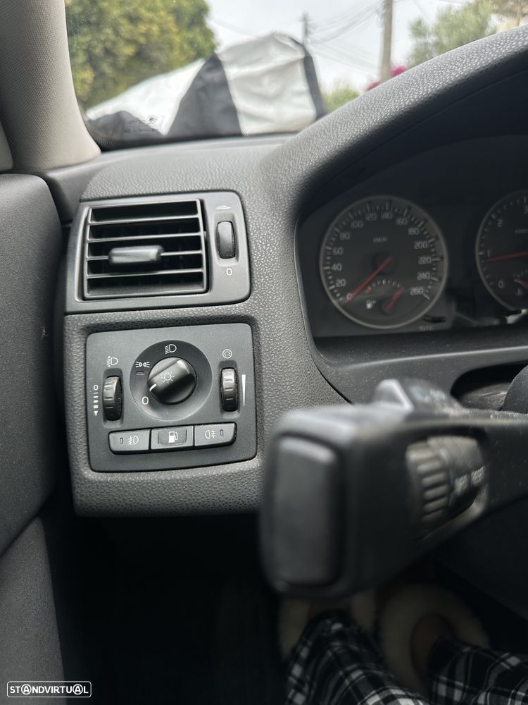 Volvo C30 1.6 D Momentum - 16