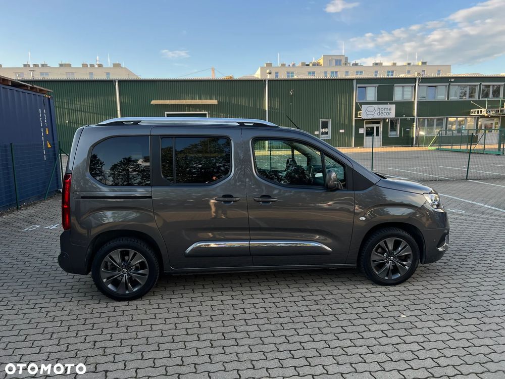 Toyota Proace City Verso - 8
