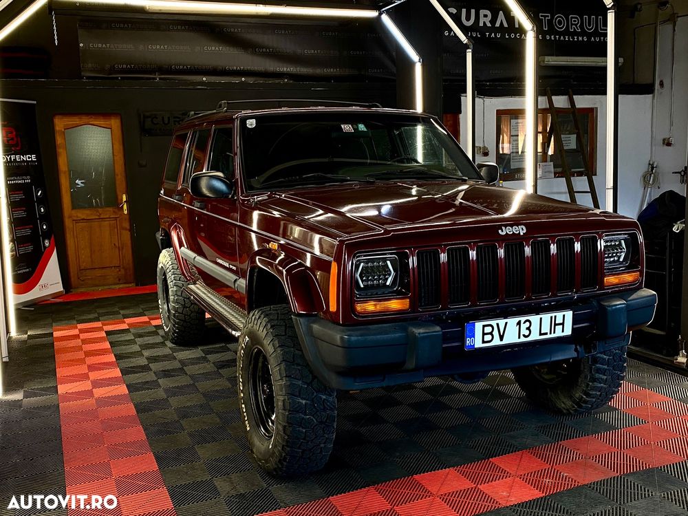 Jeep Cherokee - 2
