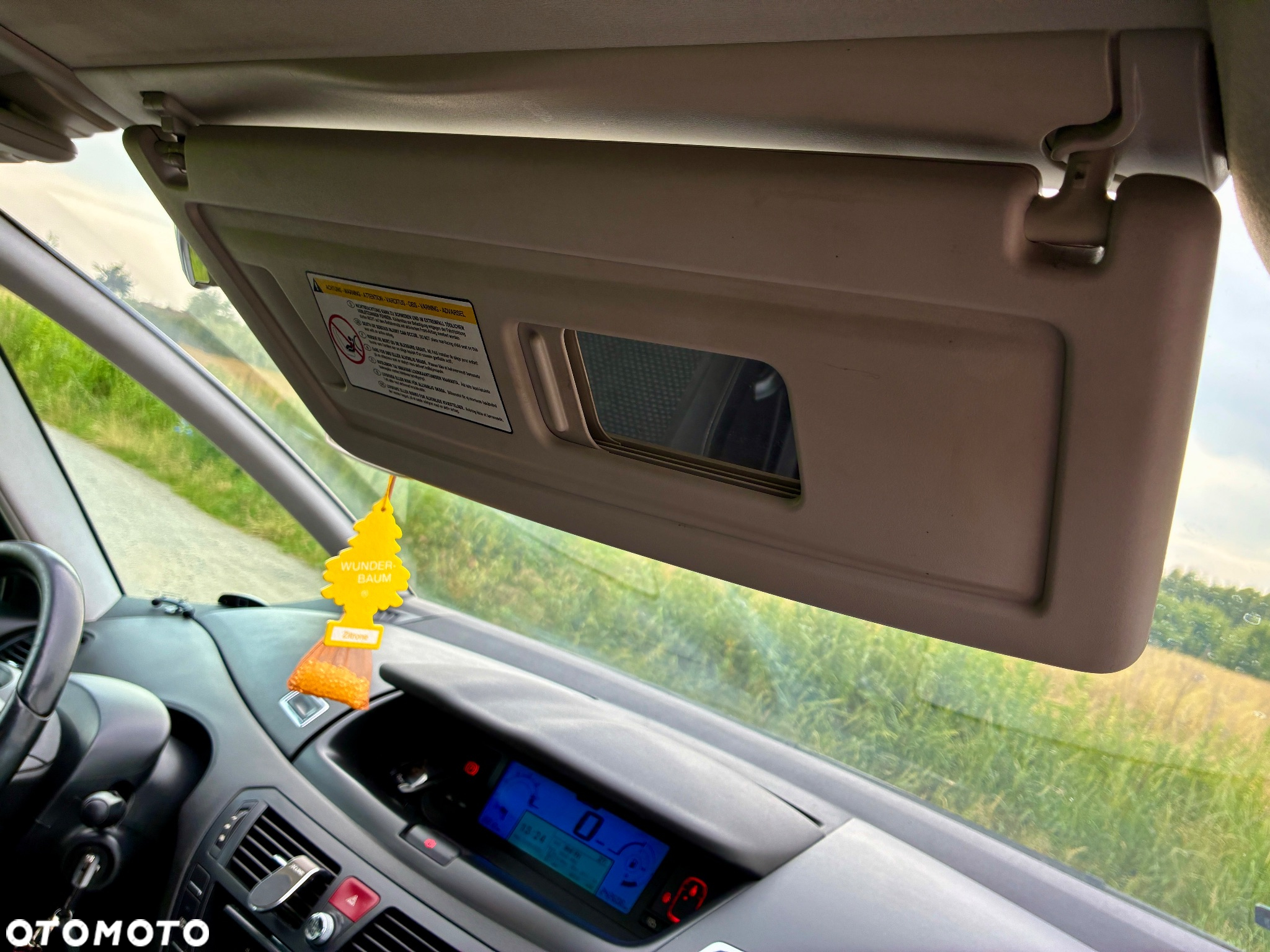 Citroën C4 Picasso 1.8 16V Tendance - 30