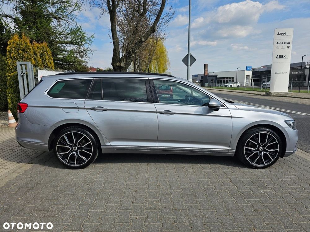 Volkswagen Passat - 13