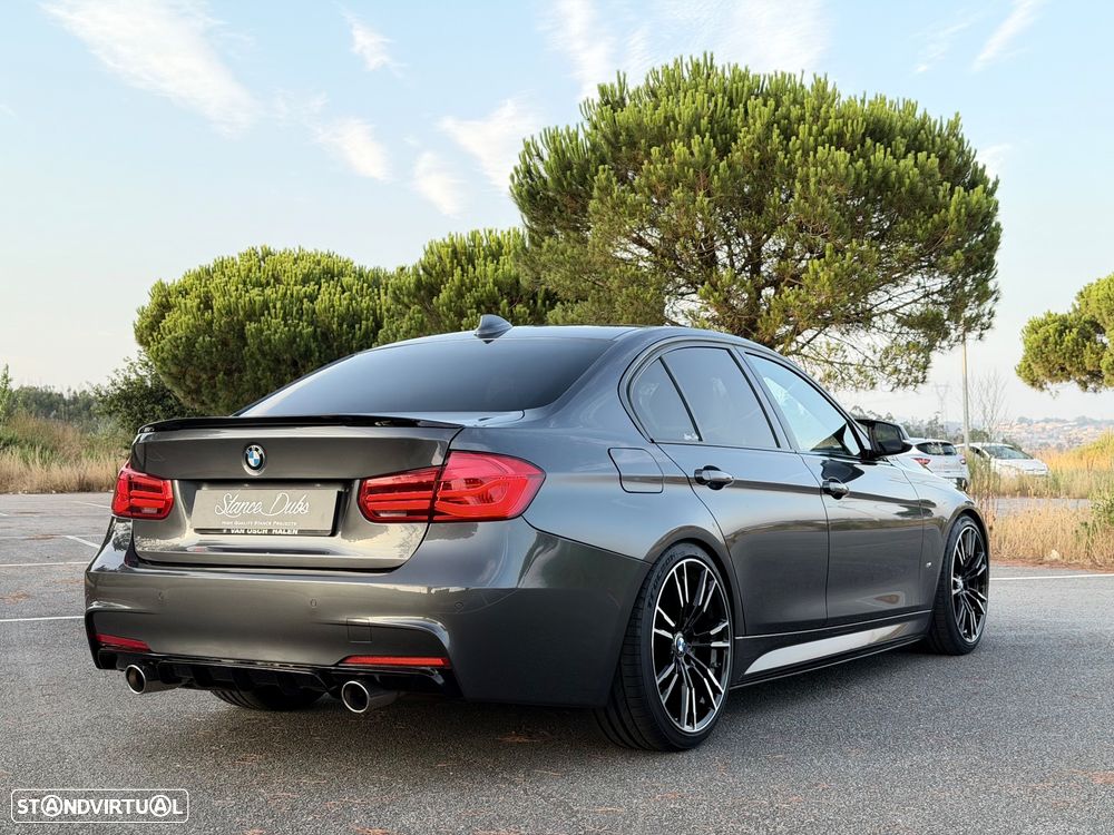 BMW 330 e iPerformance Pack M - 3