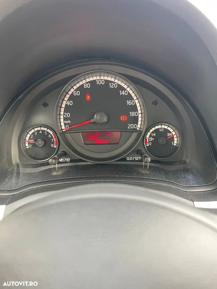 Volkswagen up! (BlueMotion Technology) high - 28