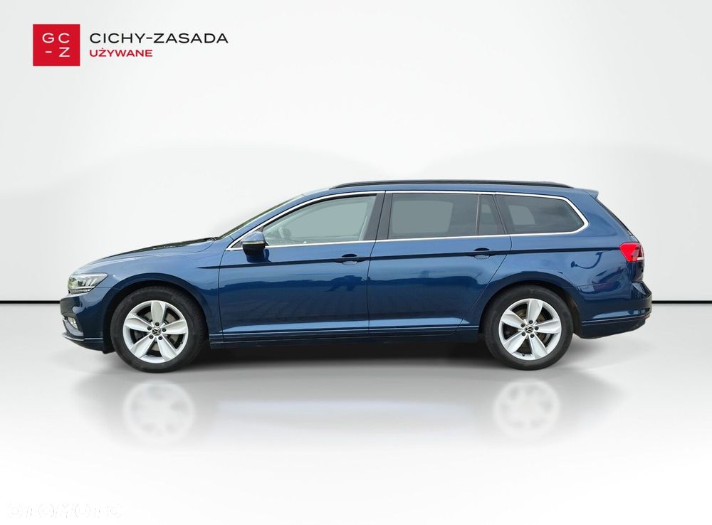 Volkswagen Passat Variant 2021 photo 2