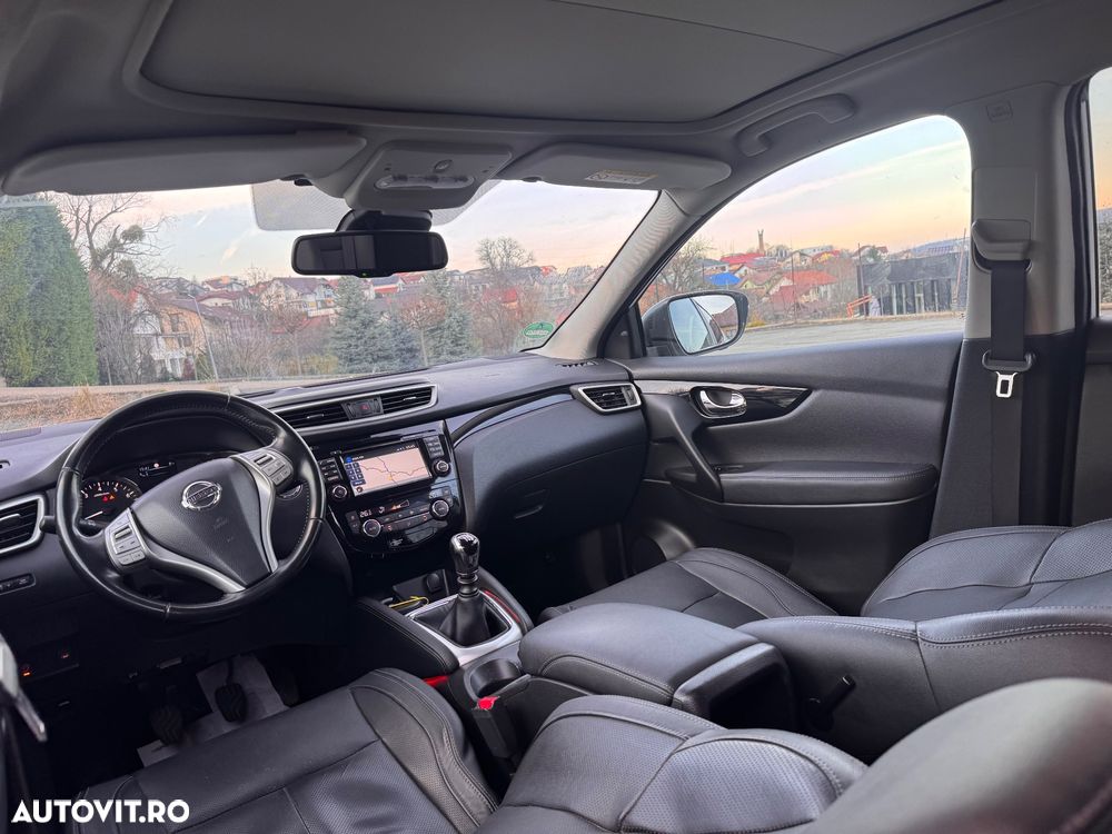 Nissan Qashqai 1.2 DIG-T TEKNA - 21