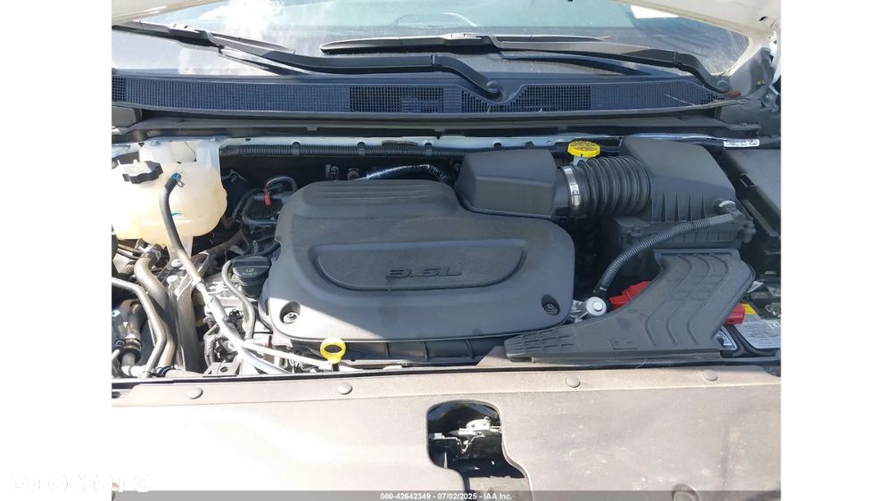 Chrysler Pacifica - 13